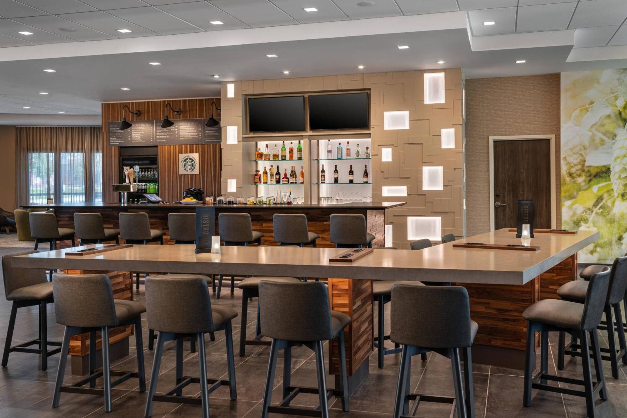 Courtyard By Marriott Petaluma Sonoma County Hotell Exteriör bild